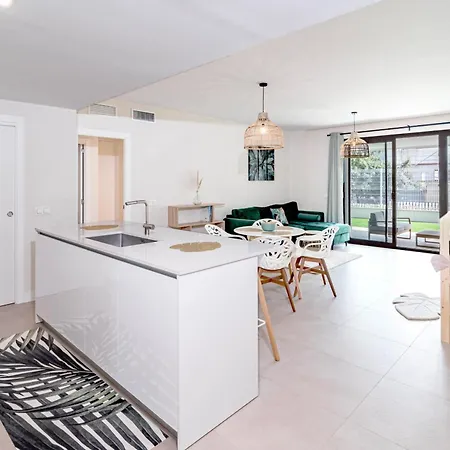 Апартаменты Lme2ba - Cozy Ground Floor, Flat In Luxury