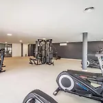 Lme2ba- Cozy Ground Floor Flat In Luxury Apartamento