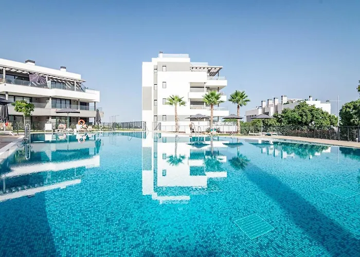 Apartment Lme2ba- Cozy Ground Floor Flat In Luxury Estepona
