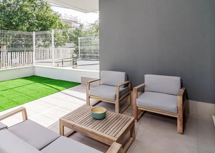 Lme2ba- Cozy Ground Floor Flat In Luxury 아파트 에스테포나